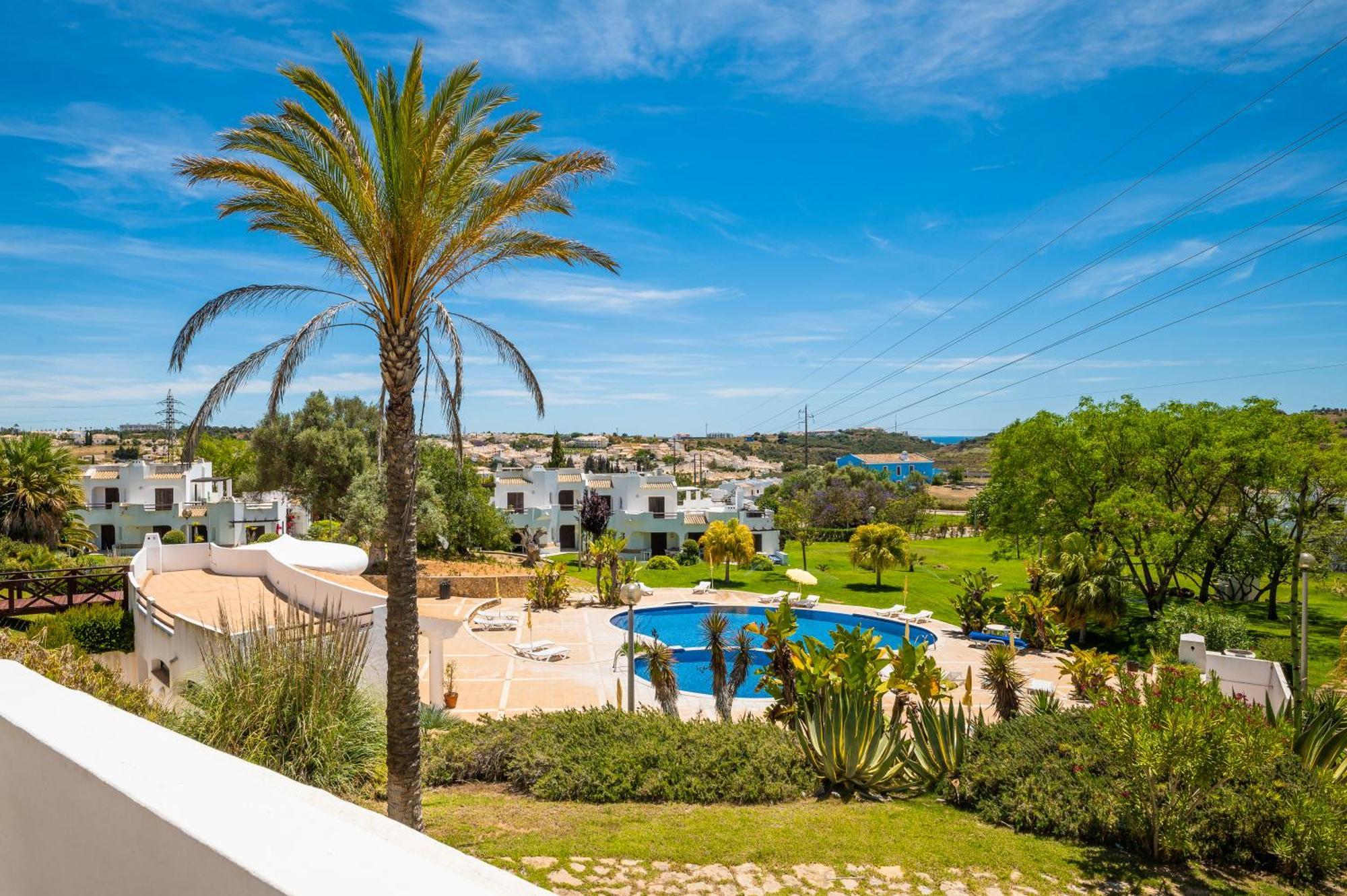 Albufeira Family Holidays With Pool View Exterior photo