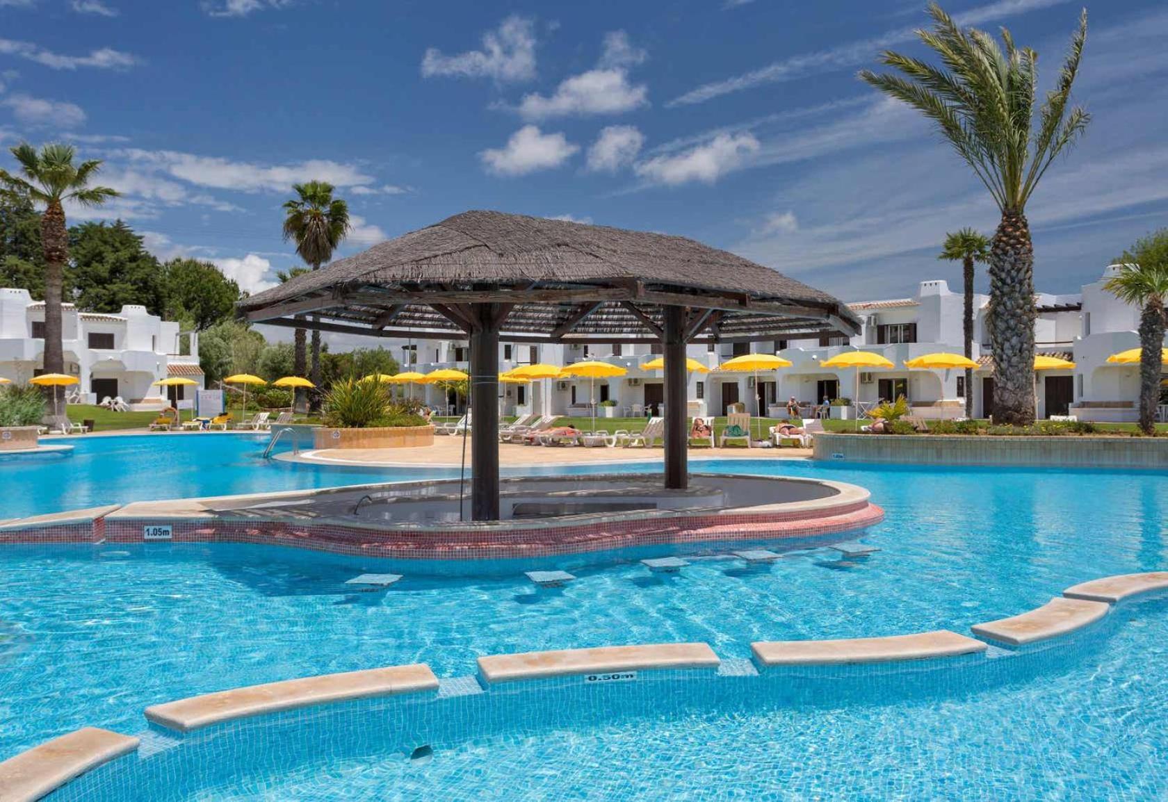 Albufeira Family Holidays With Pool View Exterior photo